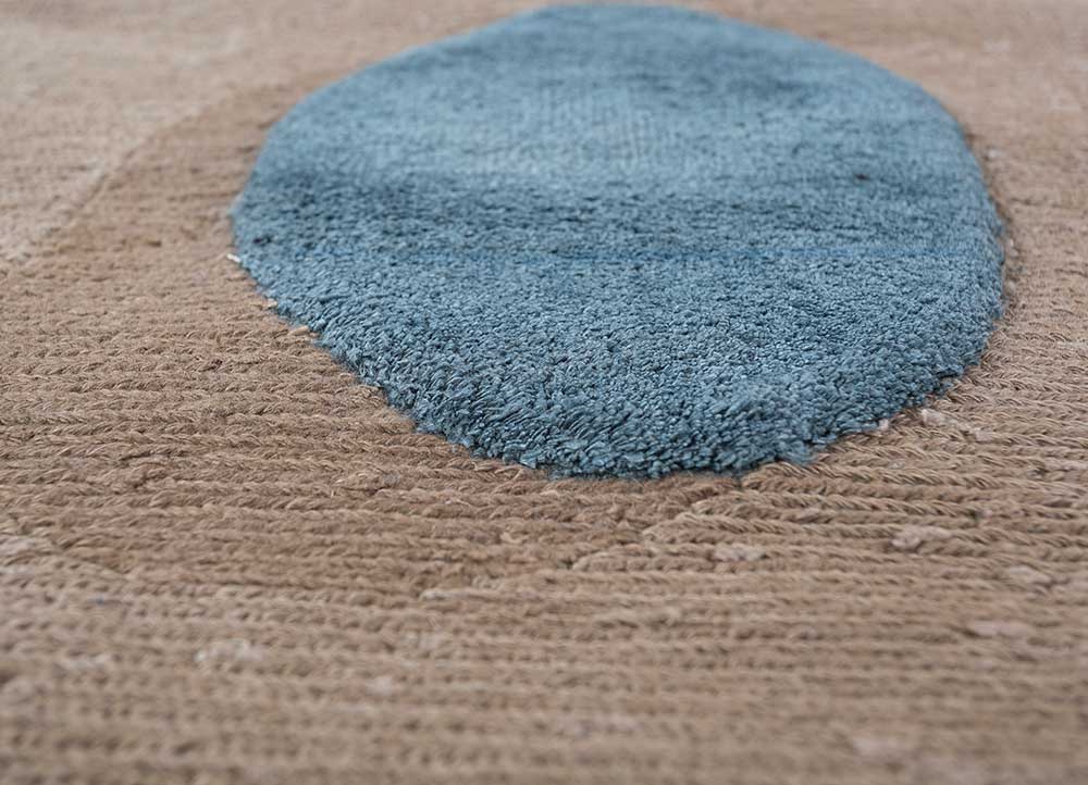 aprezo grey and black cotton Hand Knotted Rug - CloseUp