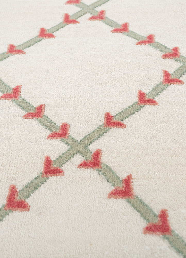 jardins du monde beige and brown wool Hand Knotted Rug - CloseUp