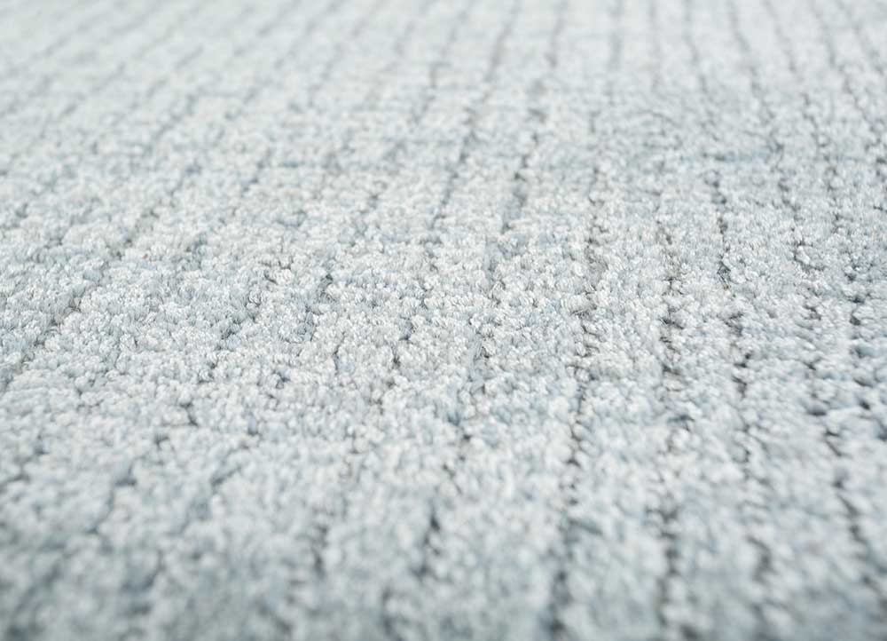 come around blue wool and viscose Hand Tufted Rug - CloseUp