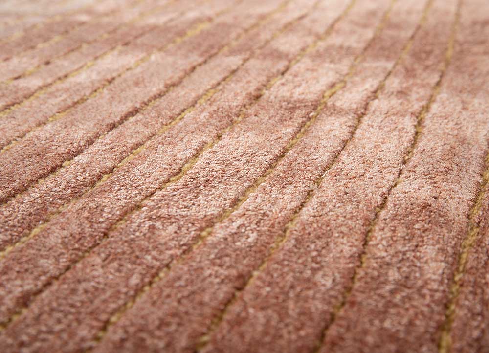 lucid red and orange wool and viscose Hand Tufted Rug - CloseUp