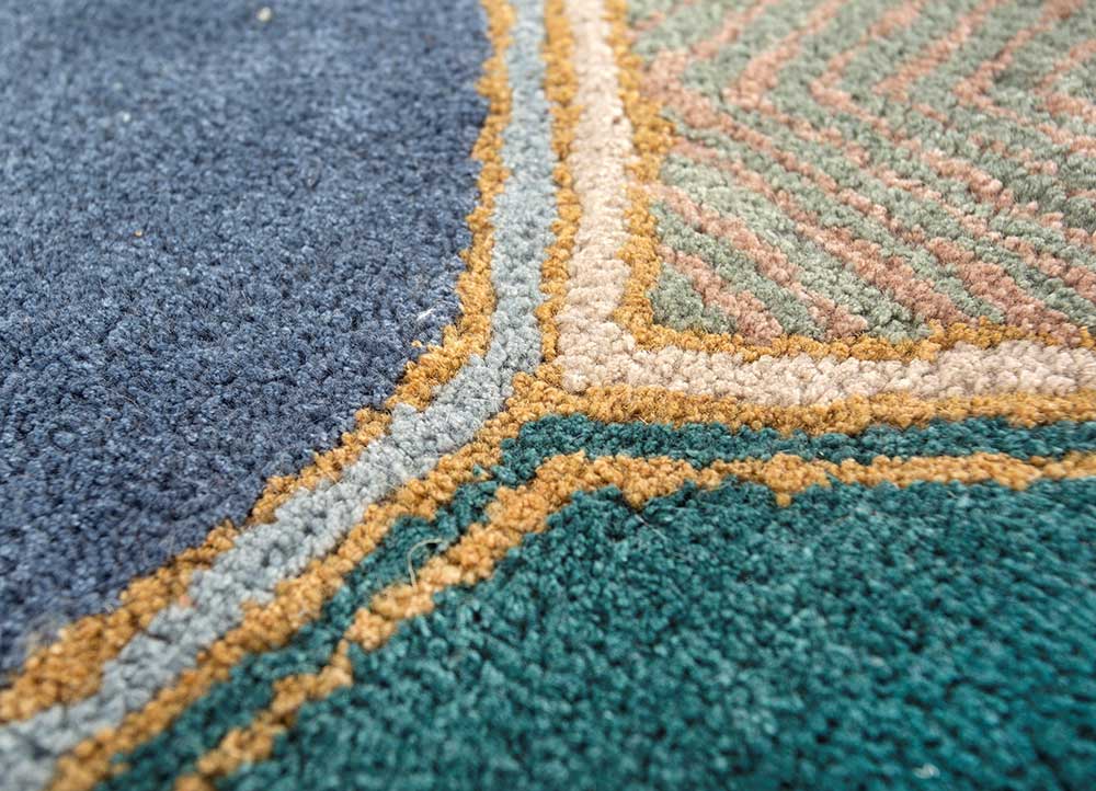 archetype blue wool and viscose Hand Tufted Rug - CloseUp