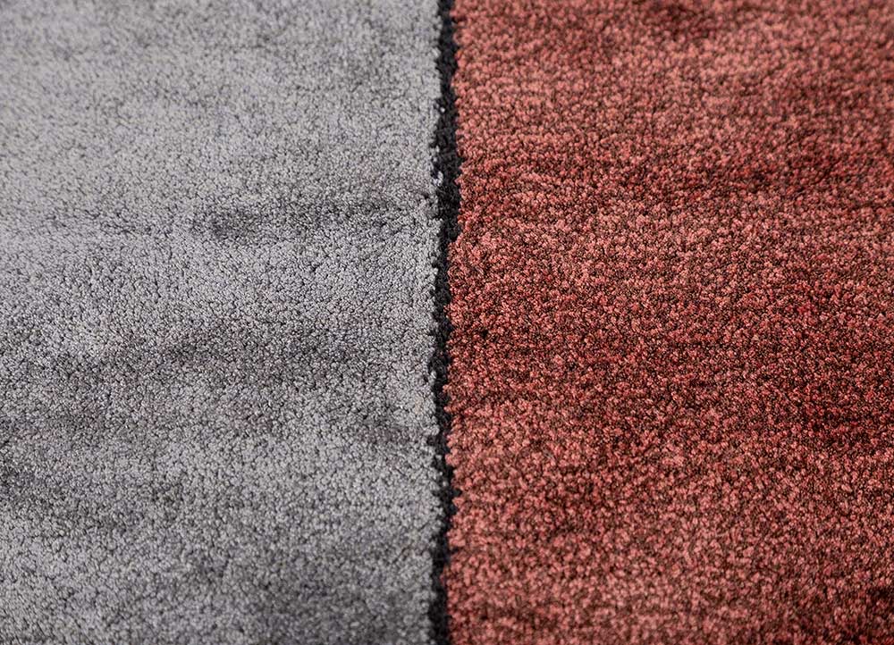 archetype grey and black wool and viscose Hand Tufted Rug - CloseUp