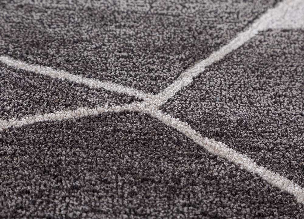 archetype grey and black wool and viscose Hand Tufted Rug - CloseUp