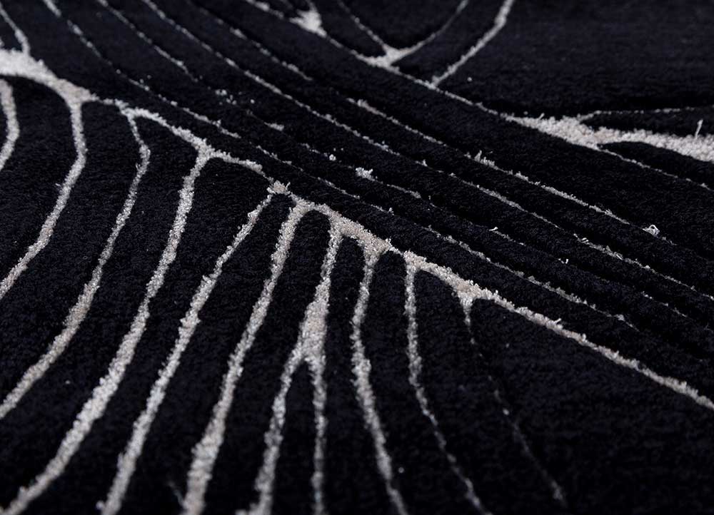 infini grey and black wool and viscose Hand Tufted Rug - CloseUp
