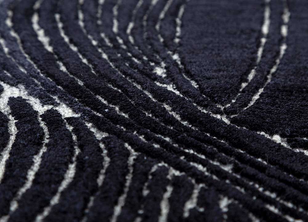 infini blue wool and viscose Hand Tufted Rug - CloseUp