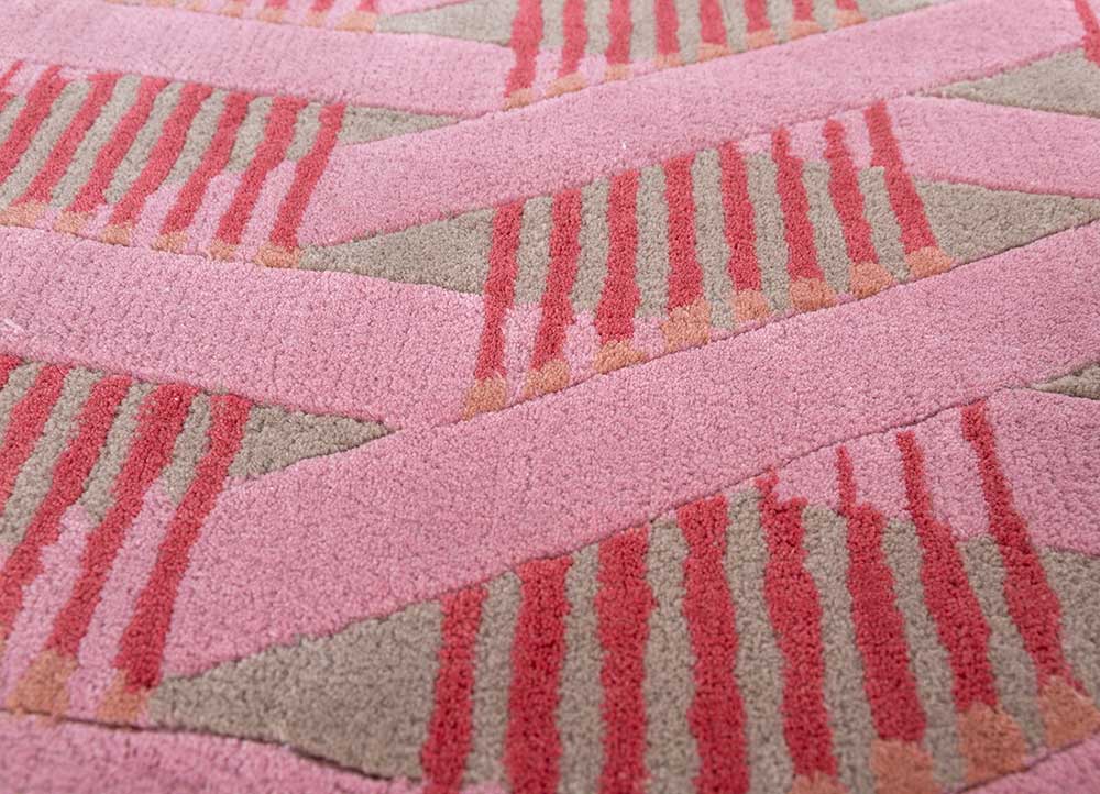 jaipur wunderkammer ivory wool Hand Tufted Rug - CloseUp jaipur wunderkammer ivory wool Hand Tufted Rug - CloseUp