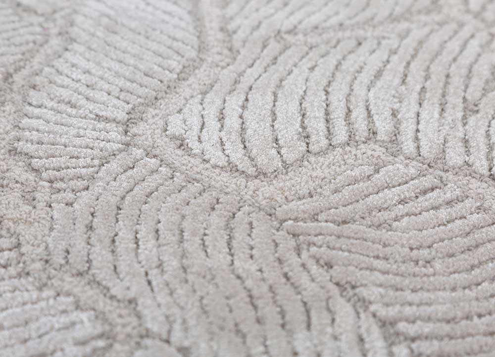 aurelia ivory wool and viscose Hand Tufted Rug - CloseUp