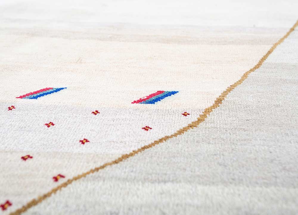 freedom manchaha ivory wool and silk Hand Knotted Rug - CloseUp