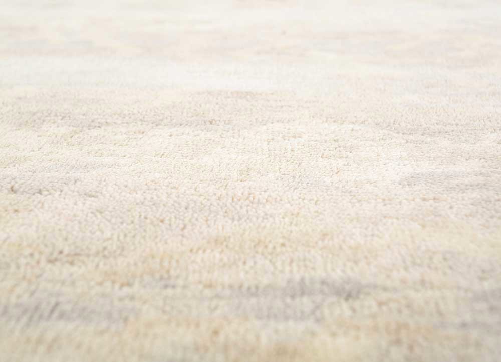 manchaha ivory wool and silk Hand Knotted Rug - CloseUp manchaha ivory wool and silk Hand Knotted Rug - CloseUp