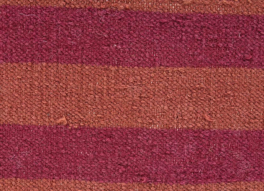 indusbar red and orange wool Flat Weaves Rug - CloseUp