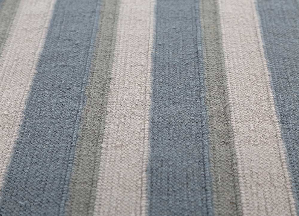 alhambra blue wool Flat Weaves Rug - CloseUp