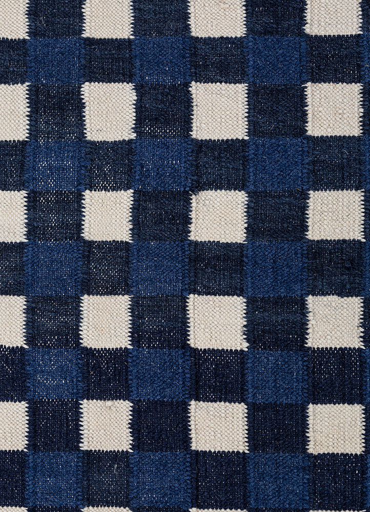 alhambra blue wool Flat Weaves Rug - CloseUp