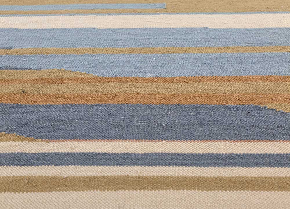 indusbar blue wool and viscose Flat Weaves Rug - CloseUp