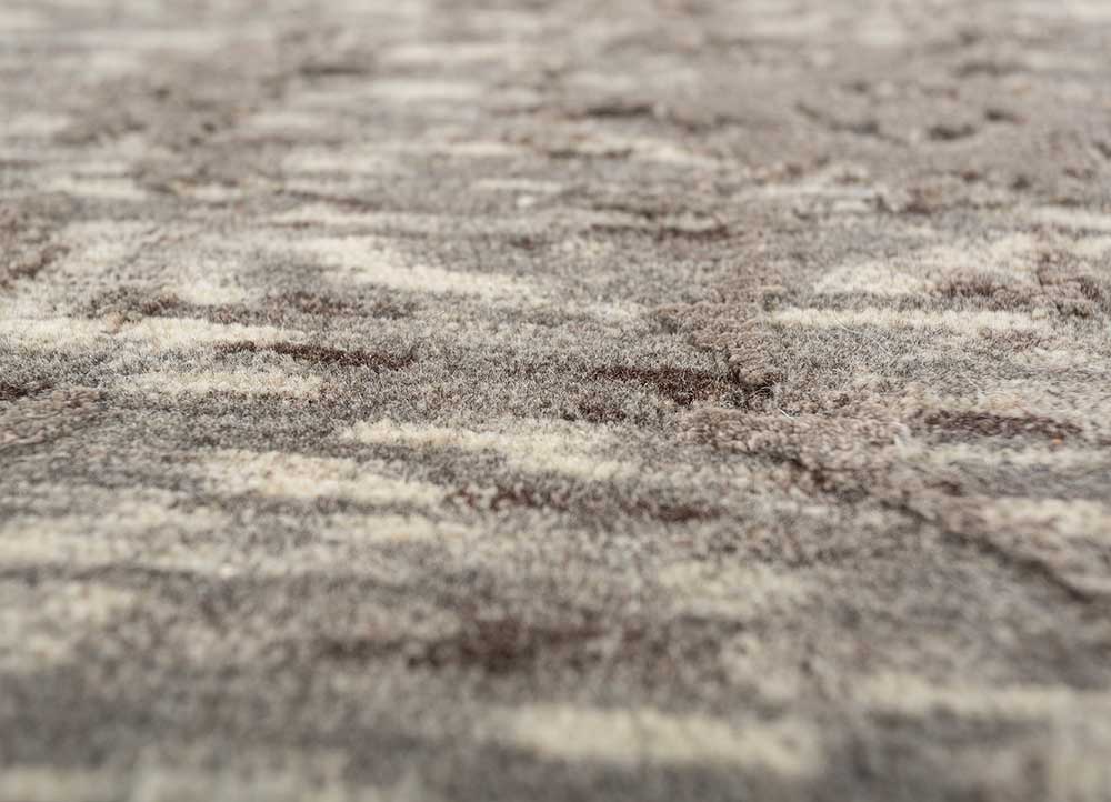 far east beige and brown wool and bamboo silk Hand Knotted Rug - CloseUp