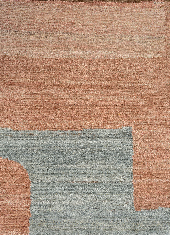 blythe red and orange wool Hand Knotted Rug - CloseUp