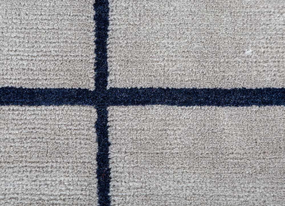 sthir grey and black wool Hand Knotted Rug - CloseUp