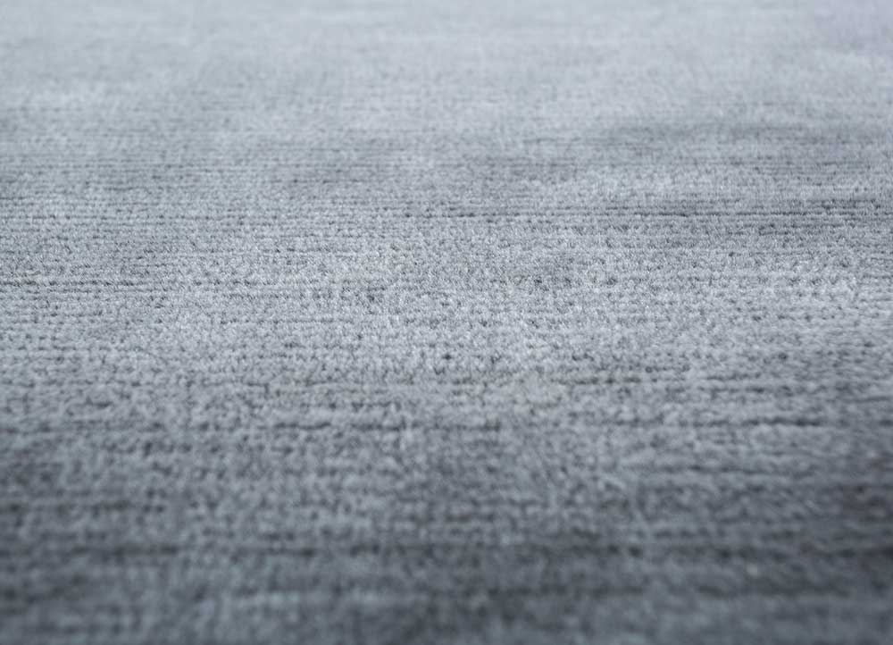 sthir grey and black wool Hand Knotted Rug - CloseUp