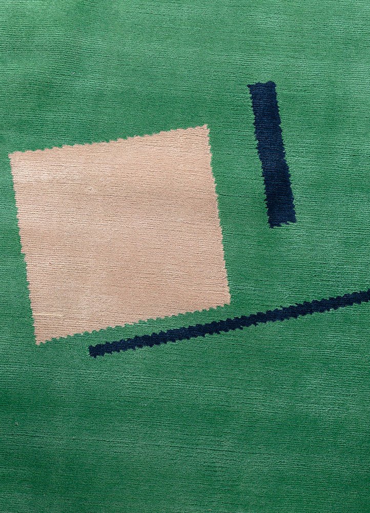 sthir green wool Hand Knotted Rug - CloseUp sthir green wool Hand Knotted Rug - CloseUp