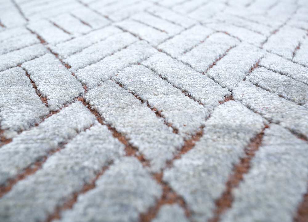 azalea grey and black wool and silk Hand Knotted Rug - CloseUp azalea grey and black wool and silk Hand Knotted Rug - CloseUp