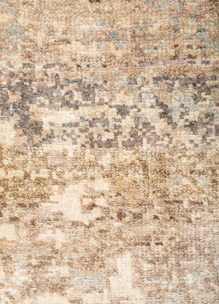 entropy ivory silk Hand Knotted Rug - CloseUp
