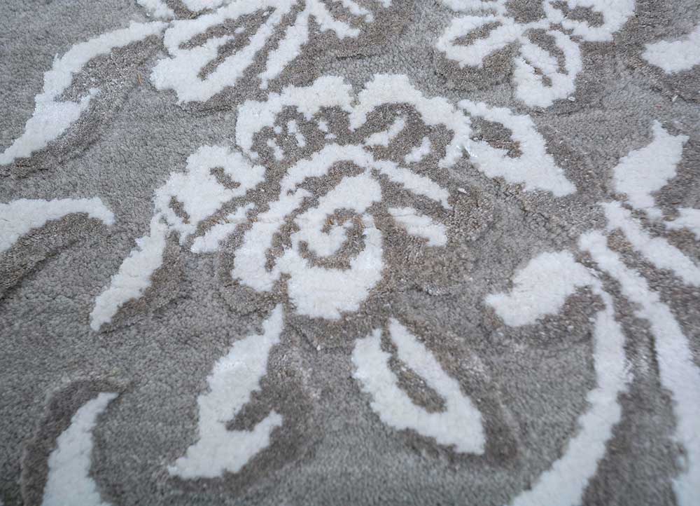 aurora grey and black wool and bamboo silk Hand Knotted Rug - CloseUp