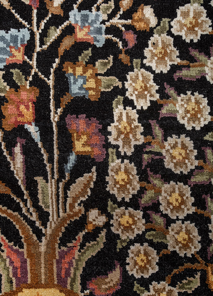 aprezo grey and black wool and silk Hand Knotted Rug - CloseUp