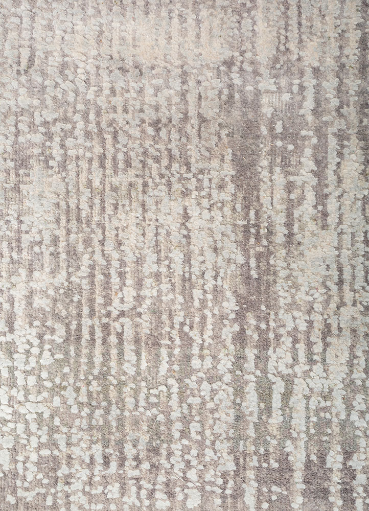 entropy ivory wool and silk Hand Knotted Rug - CloseUp