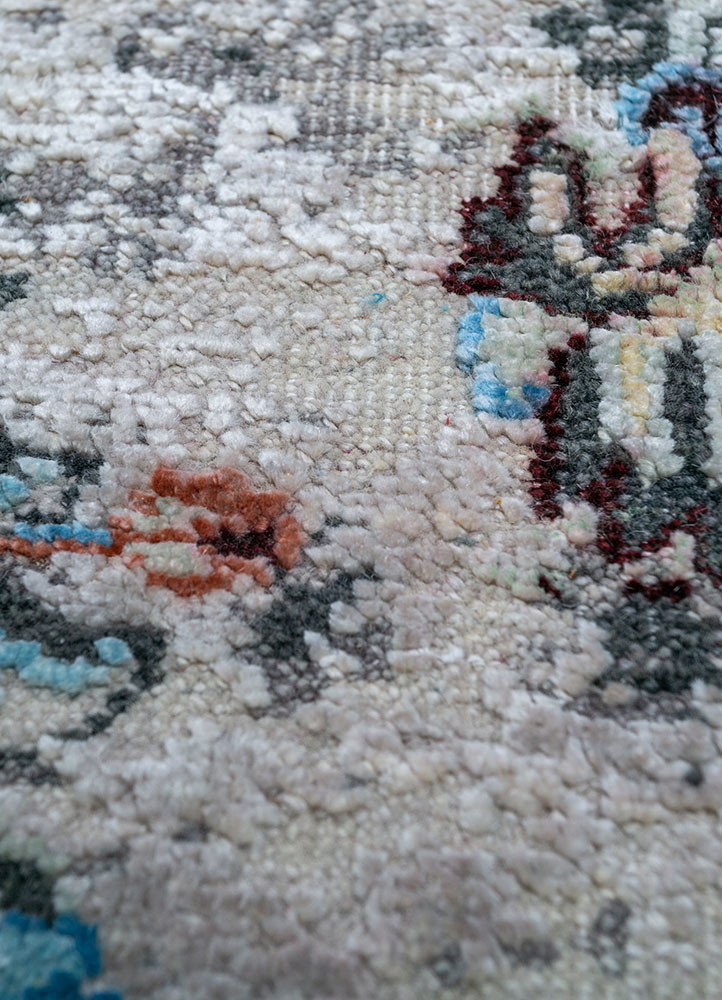 far east ivory wool and silk Hand Knotted Rug - CloseUp far east ivory wool and silk Hand Knotted Rug - CloseUp