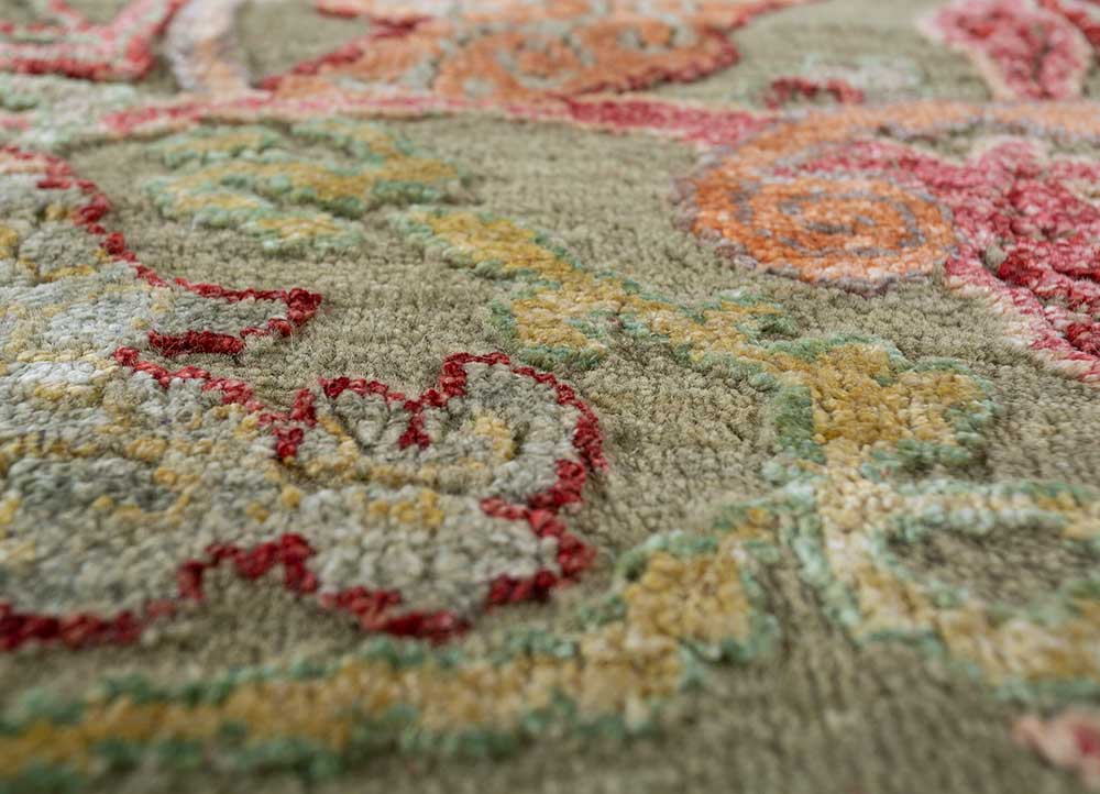 cyanna green wool and silk Hand Knotted Rug - CloseUp