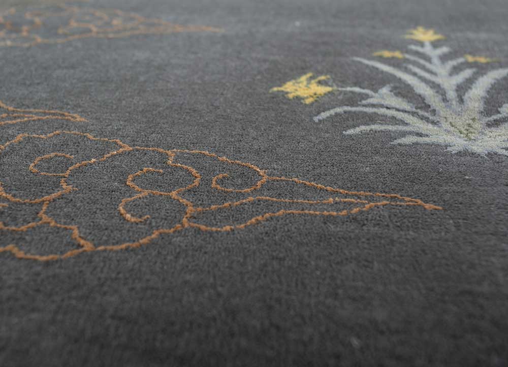 majnun grey and black wool and silk Hand Knotted Rug - CloseUp