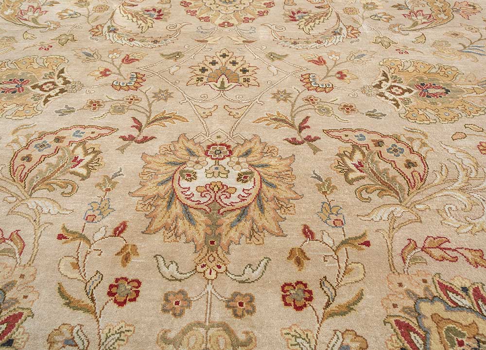 aurora ivory silk Hand Knotted Rug - CloseUp