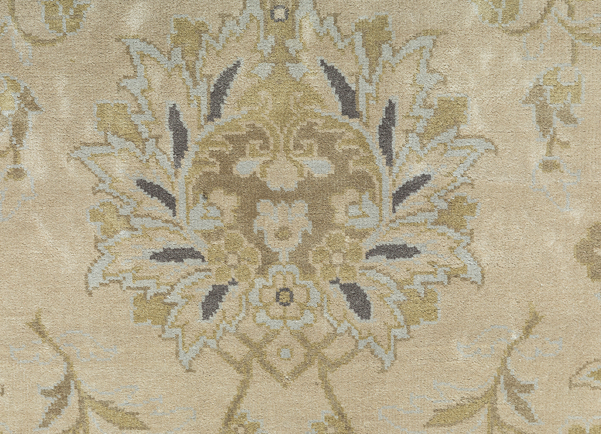 gulmarg ivory silk Hand Knotted Rug - CloseUp gulmarg ivory silk Hand Knotted Rug - CloseUp