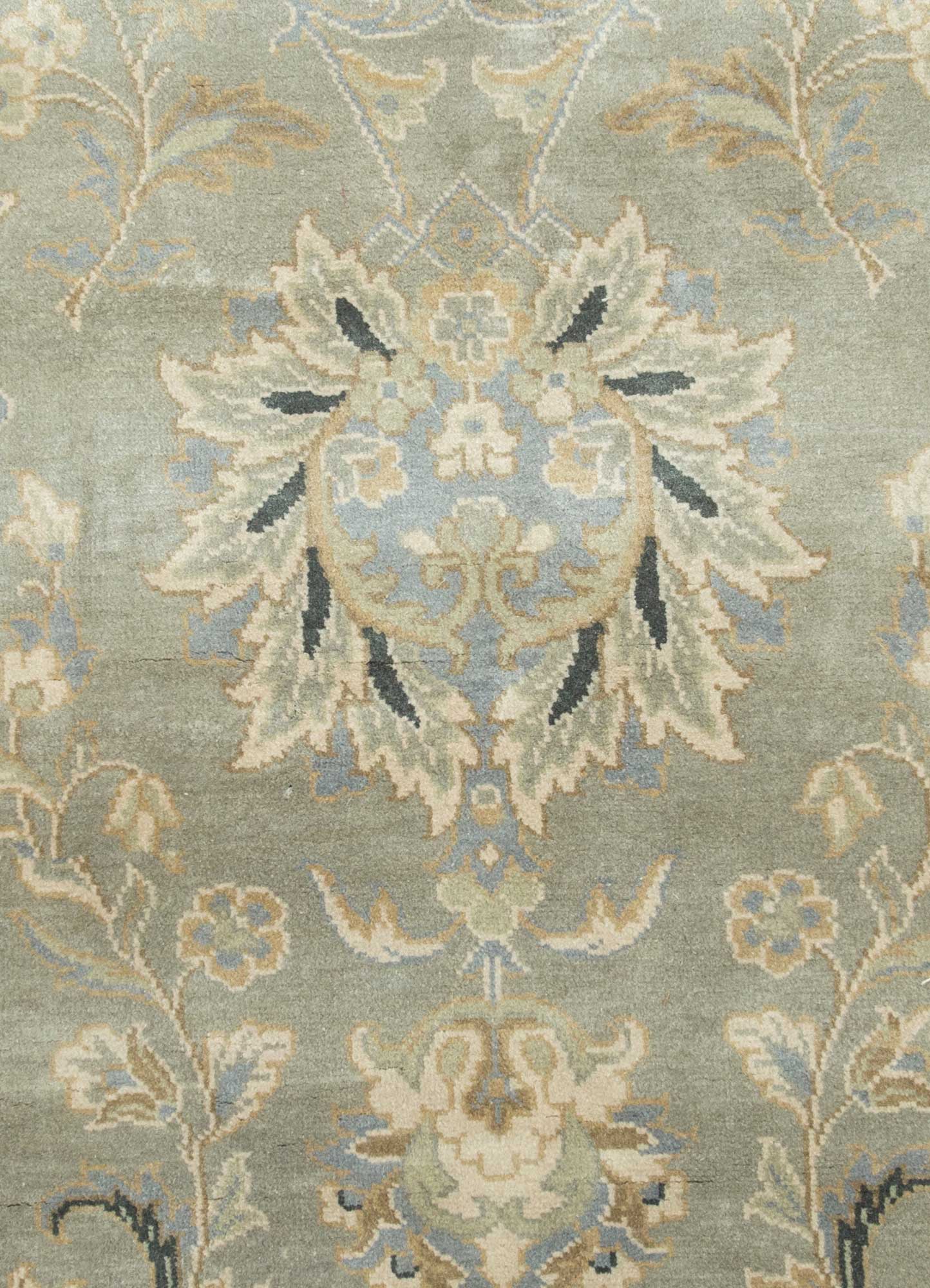 aurora blue silk Hand Knotted Rug - CloseUp