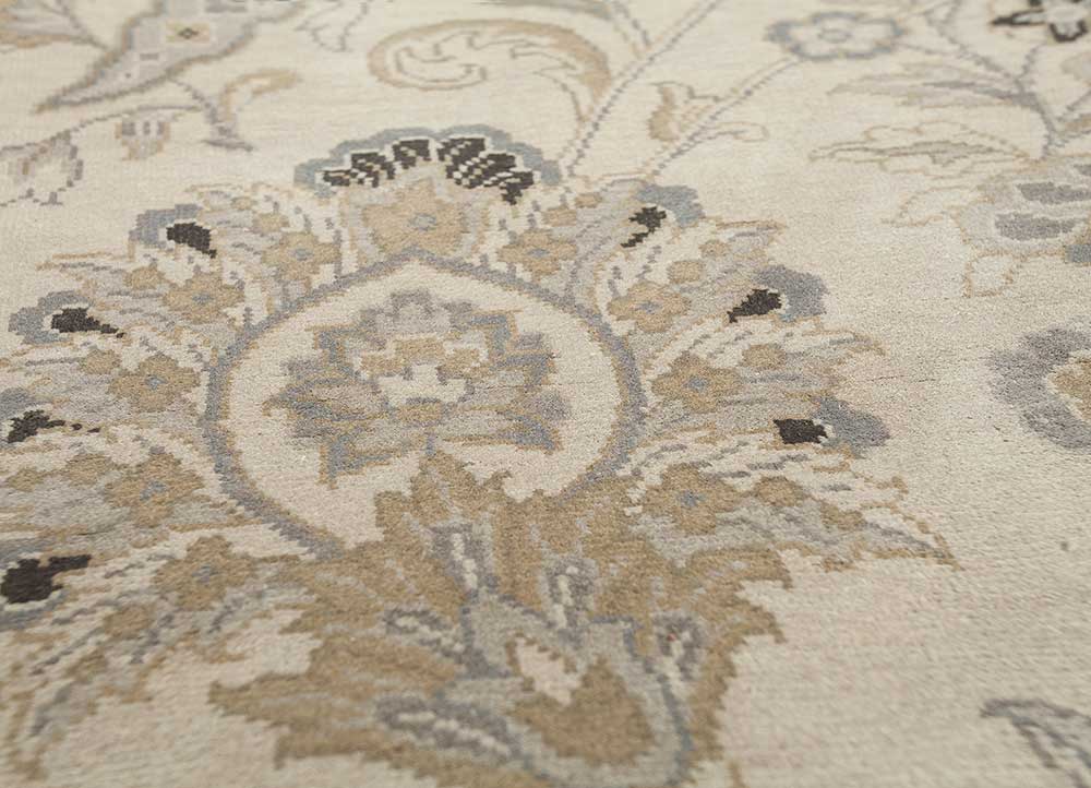 aurora ivory silk Hand Knotted Rug - CloseUp