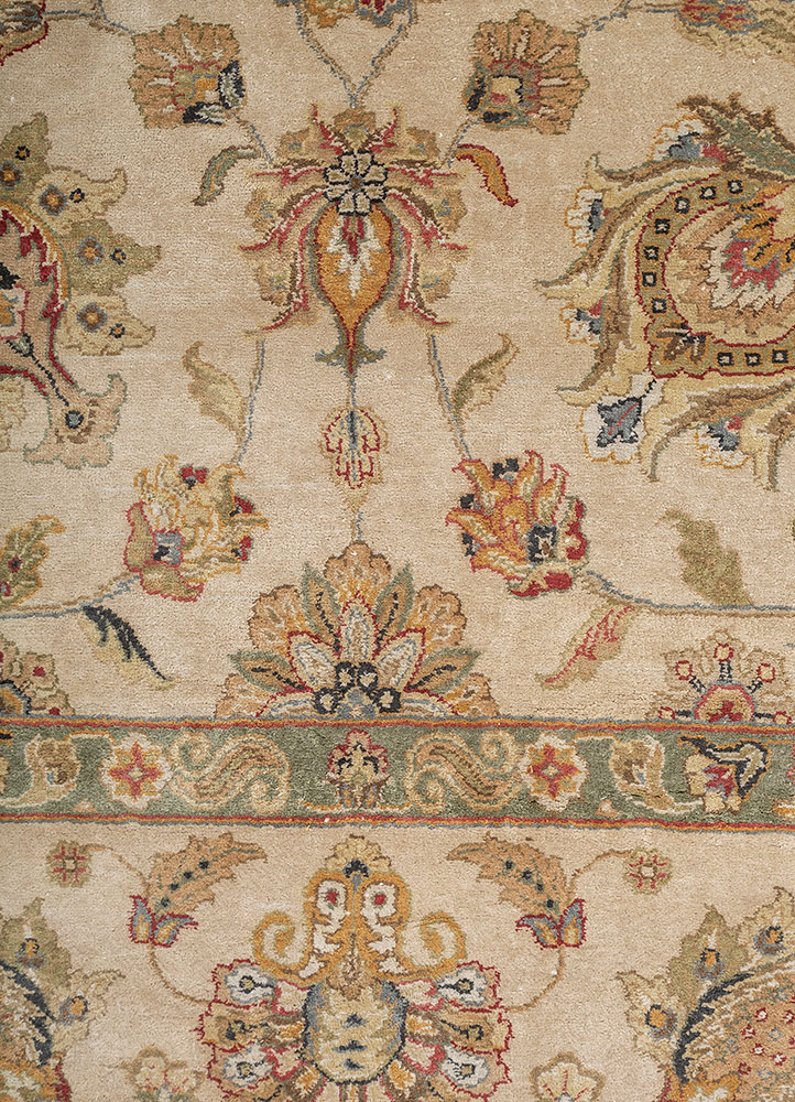 aurora ivory silk Hand Knotted Rug - CloseUp