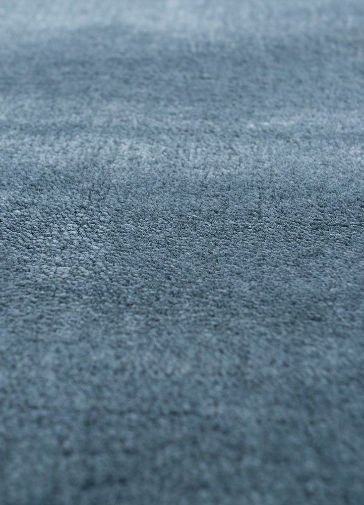 basis grey and black wool and viscose Hand Loom Rug - CloseUp basis grey and black wool and viscose Hand Loom Rug - CloseUp