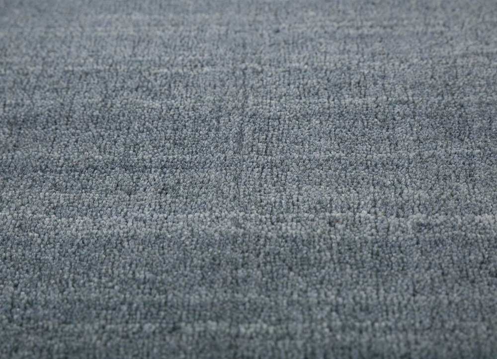 acar grey and black wool and viscose Hand Loom Rug - CloseUp