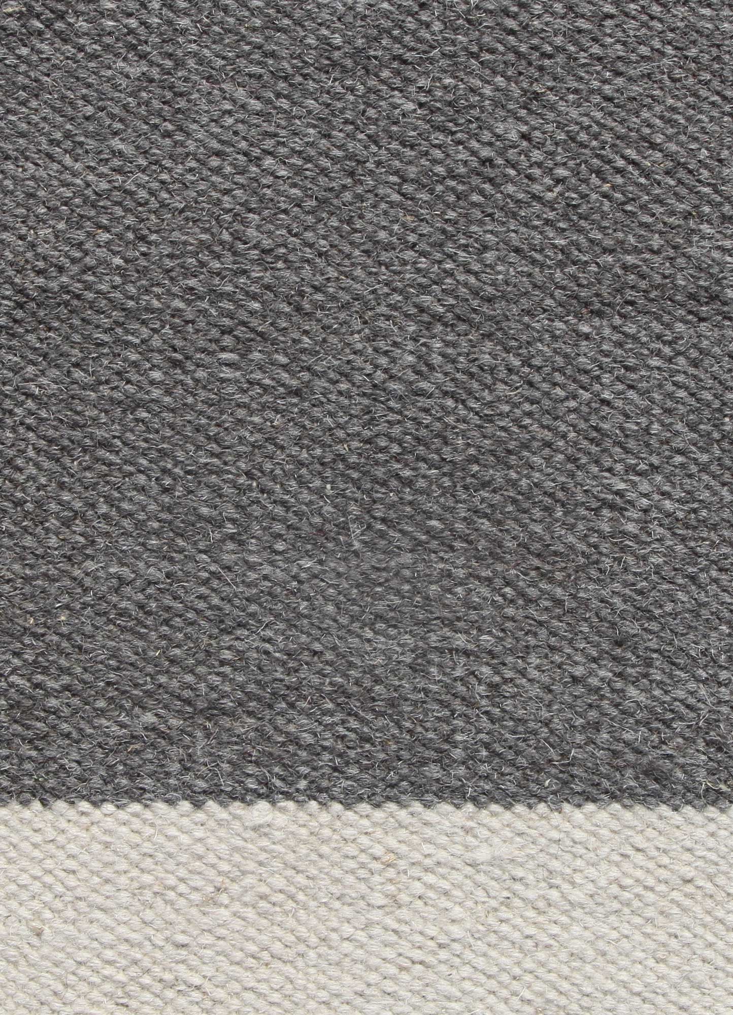 indusbar grey and black wool Flat Weaves Rug - CloseUp