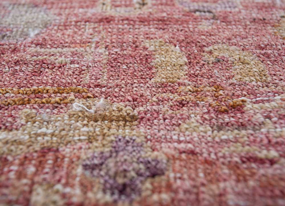 someplace in time red and orange wool Hand Knotted Rug - CloseUp