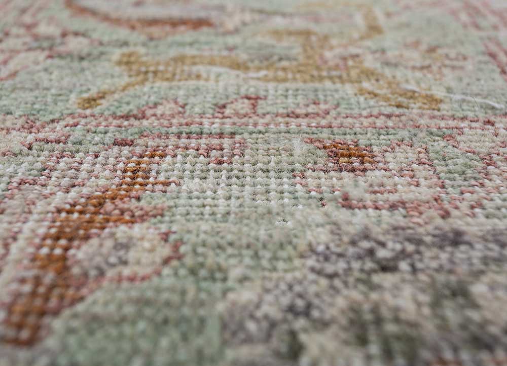 someplace in time ivory wool Hand Knotted Rug - CloseUp