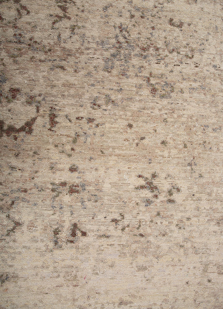 someplace in time ivory wool Hand Knotted Rug - CloseUp