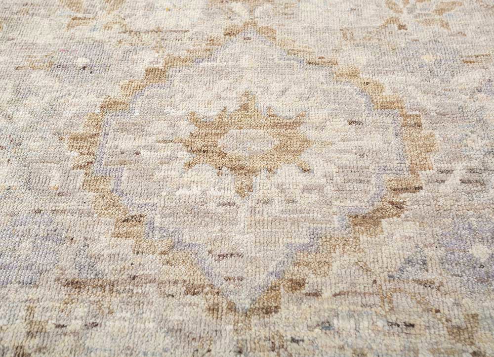 someplace in time ivory afghan wool Hand Knotted Rug - CloseUp someplace in time ivory afghan wool Hand Knotted Rug - CloseUp