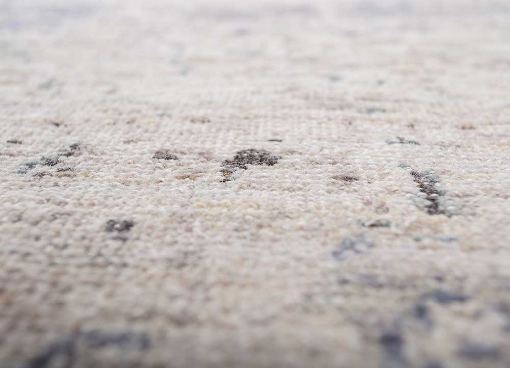 someplace in time ivory wool Hand Knotted Rug - CloseUp