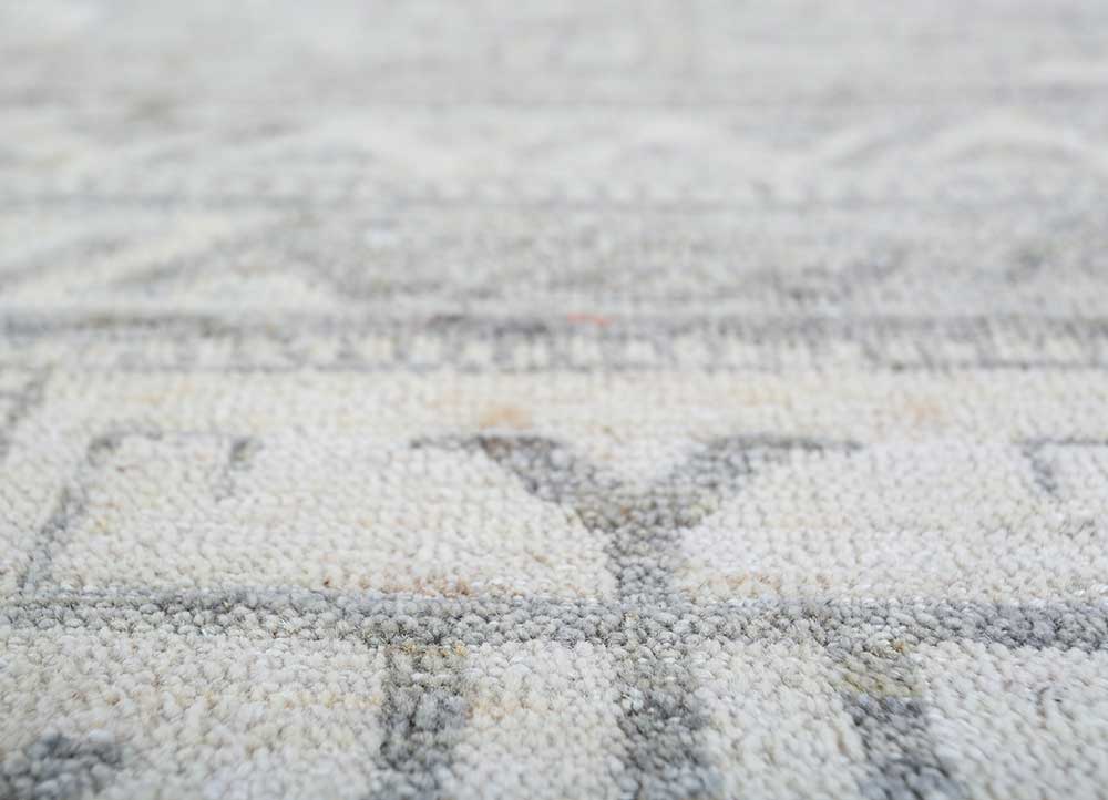 thyme ivory wool Hand Knotted Rug - CloseUp