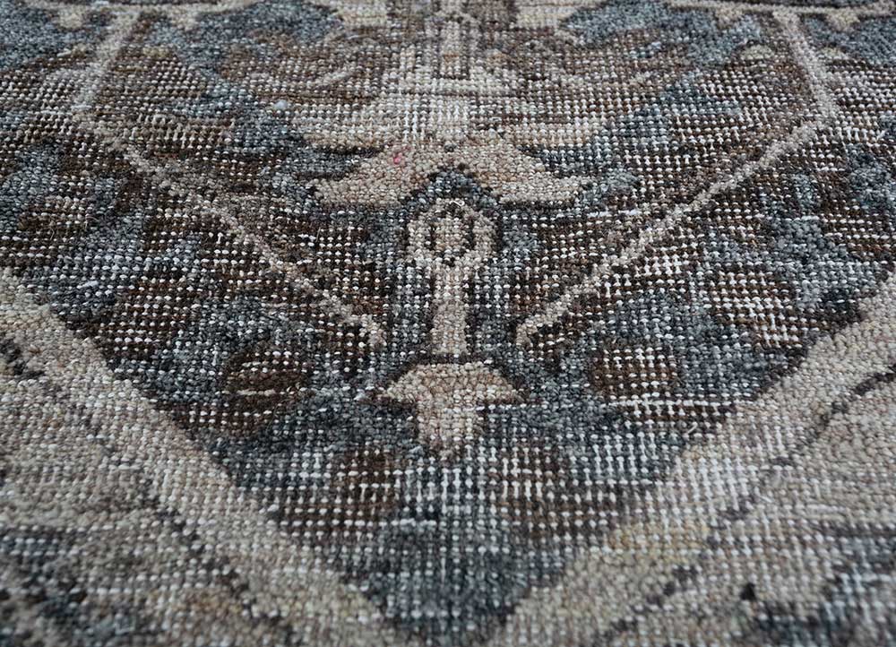 someplace in time gold wool Hand Knotted Rug - CloseUp