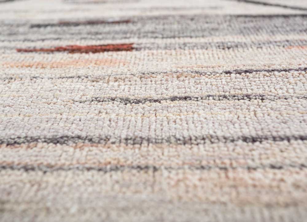 zuri red and orange wool Hand Knotted Rug - CloseUp