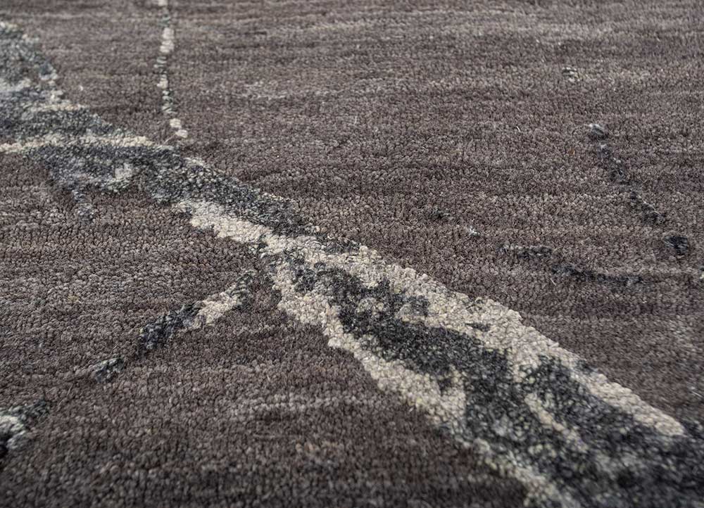 urban pause by kavi grey and black wool and silk Hand Knotted Rug - CloseUp