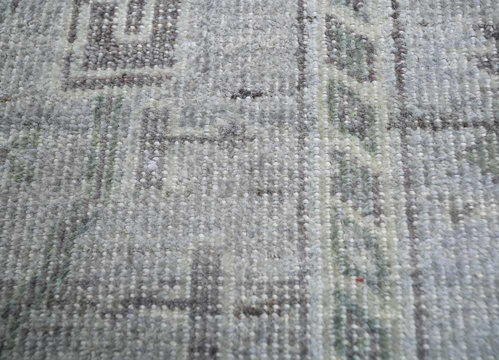 erbe grey and black wool Hand Knotted Rug - CloseUp