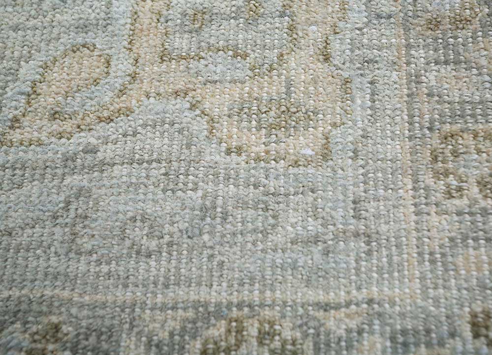 erbe grey and black wool Hand Knotted Rug - CloseUp