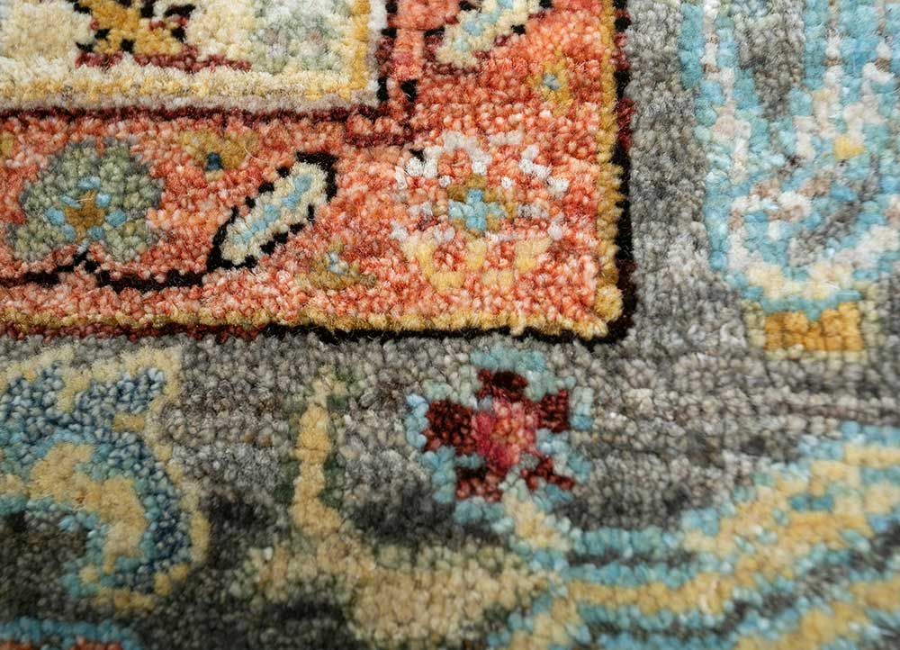 someplace in time ivory wool Hand Knotted Rug - CloseUp